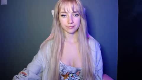 Lucy online show from 04.17.26