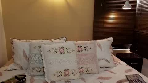 Lucian Morel S online show from 11.08.25