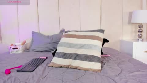 Lisseth  online show from 01.10.25