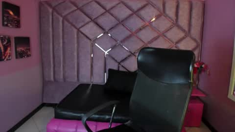 Luciana Evans online show from 04.02.26