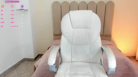 Luciana online show from 02.15.25