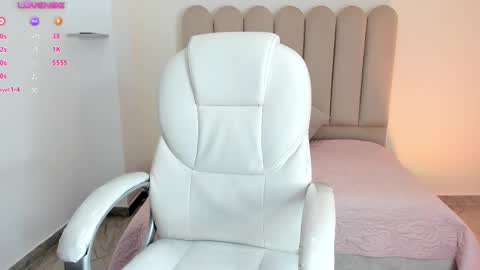 Luciana online show from 03.12.25