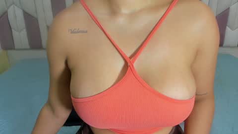 instagram luciana417  online show from 01.09.25