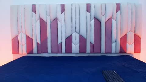 instagram luciana417  online show from 09.17.25