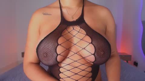 instagram luciana417  online show from 12.23.25