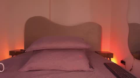 instagram luciana417  online show from 02.04.26