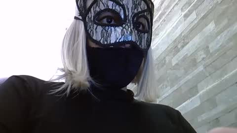 luciana_love22 online show from 09.15.25