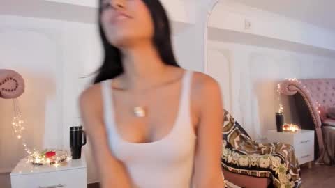 Luciana online show from 11.18.25