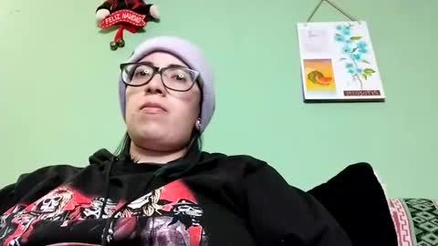 Snapshot of lucianacapisce chatting on 02.17.25 Dani 3 online show from 02.17.25