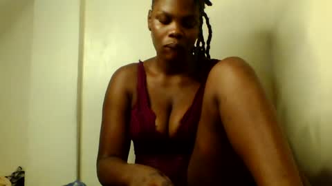 luciaresa online show from 07.21.26