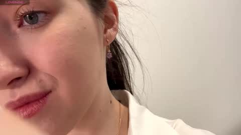 Snapshot of lucibeveridge chatting on 12.02.25 Mary online show from 12.02.25