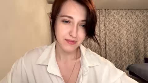 Snapshot of lucibeveridge chatting on 12.14.25 Mary online show from 12.14.25