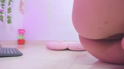 Lucie Grey online show from 10.31.25