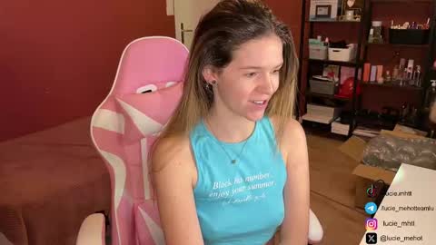 Snapshot of lucie_hot chatting on 02.24.25 Lucie hot follow me on online show from 02.24.25