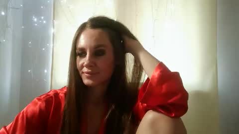 LucieMack online show from 11.27.25