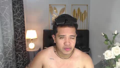 Luciferhotcum online show from 02.15.25