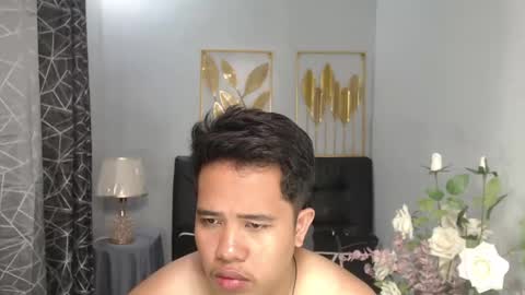 Luciferhotcum online show from 02.19.25