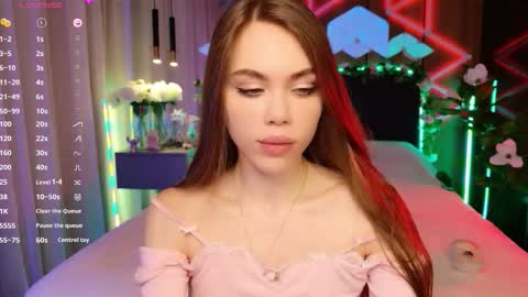 Snapshot of lucifiella chatting on 10.18.25 MimiFors online show from 10.18.25