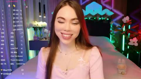 Snapshot of lucifiella chatting on 11.04.25 MimiFors online show from 11.04.25