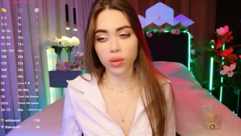 Snapshot of lucifiella chatting on 11.26.25 MimiFors online show from 11.26.25