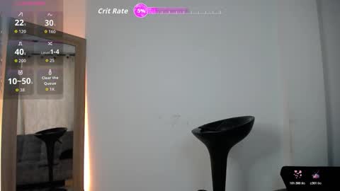 Snapshot of luciiana_lol chatting on 12.04.25 luciiana online show from 12.04.25