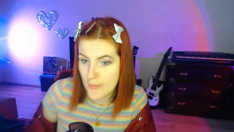 Snapshot of lucindaschaible chatting on 05.03.26 Lexa online show from 05.03.26
