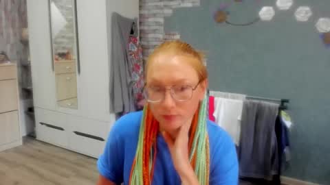 lucky_licky20 online show from 10.19.25