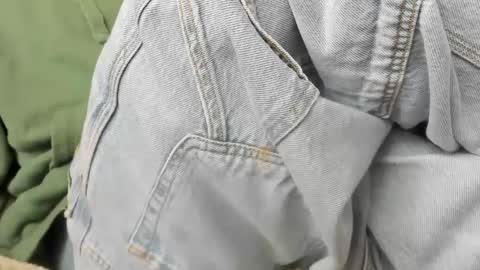 Snapshot of luckydrakex chatting on 01.28.25 Lucky online show from 01.28.25