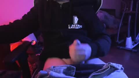 Snapshot of luckydrakex chatting on 02.28.25 Lucky online show from 02.28.25