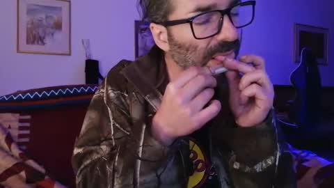 Snapshot of luckydrakex chatting on 10.12.25 Lucky online show from 10.12.25