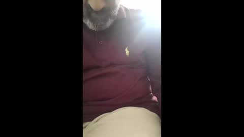 luckyfalcon2022 online show from 12.18.25