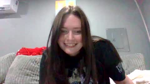 luckygirl96 online show from 10.19.25