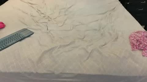 Snapshot of luckylee1992 chatting on 02.28.26 luckylee1992 online show from 02.28.26