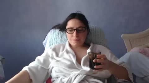 Snapshot of luckylinda23 chatting on 03.23.26 luckylinda23 online show from 03.23.26