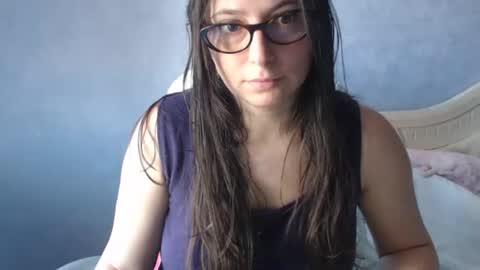 Snapshot of luckylinda23 chatting on 03.24.26 luckylinda23 online show from 03.24.26