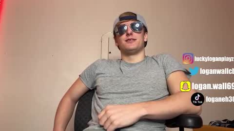 Logan Wall online show from 01.25.25