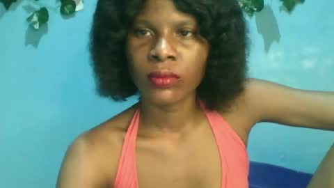 Snapshot of luckymadequeen chatting on 10.03.25 Gloria online show from 10.03.25