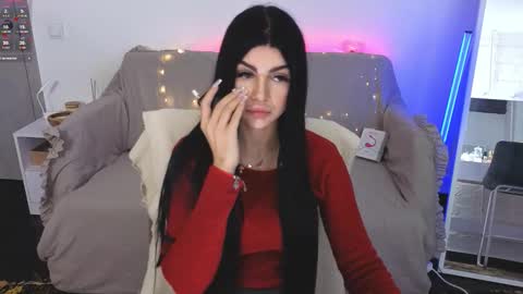 Monika online show from 10.04.25