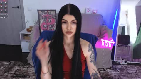 Monika online show from 11.11.25