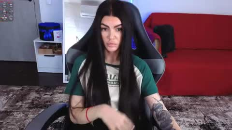 Snapshot of luckyrebel_ chatting on 07.12.26 Monika online show from 07.12.26