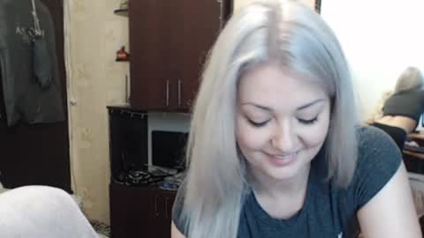 LuckyShot online show from 11.21.25