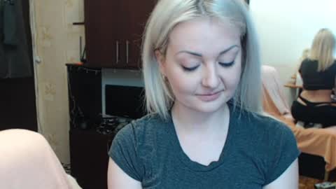 LuckyShot online show from 04.21.26