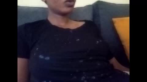 Snapshot of luckystar_19 chatting on 03.05.25 luckystar_19 online show from 03.05.25