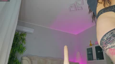 Alice online show from 04.06.26