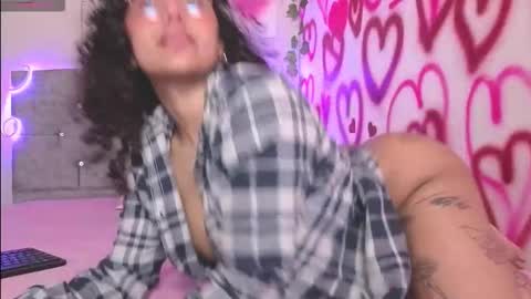 Luanis online show from 11.16.25