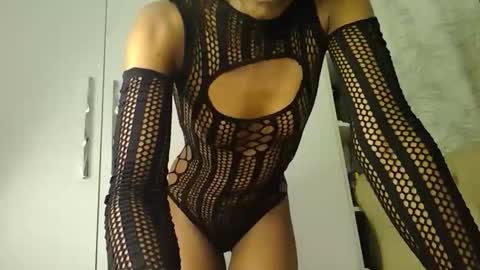 Snapshot of luckyy003 chatting on 02.14.26 brielle online show from 02.14.26