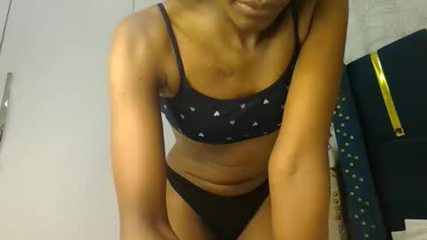 Snapshot of luckyy003 chatting on 03.04.26 brielle online show from 03.04.26