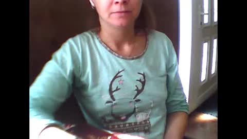 Snapshot of lucy_angel5 chatting on 01.30.25 Lucy online show from 01.30.25