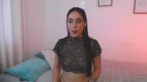 Lucia online show from 10.21.25