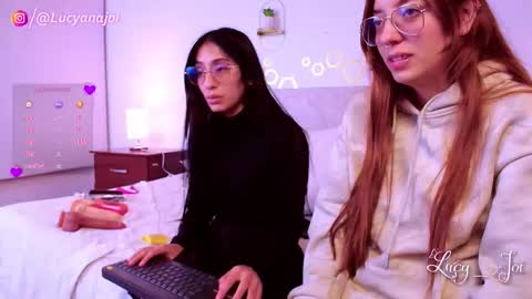 Snapshot of lucy_joi chatting on 01.15.26 Luciana online show from 01.15.26